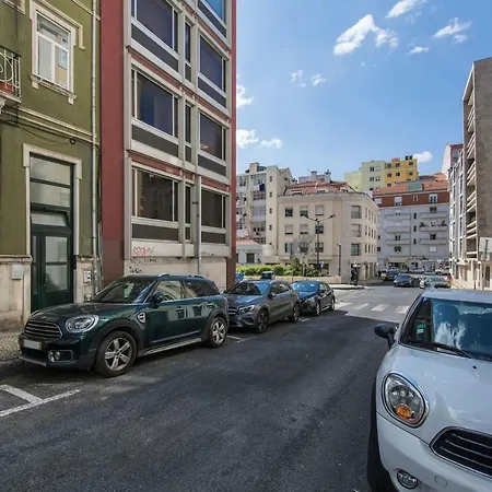 Lovelystay - Wide & Bright 4 Families Lisbon Exterior photo